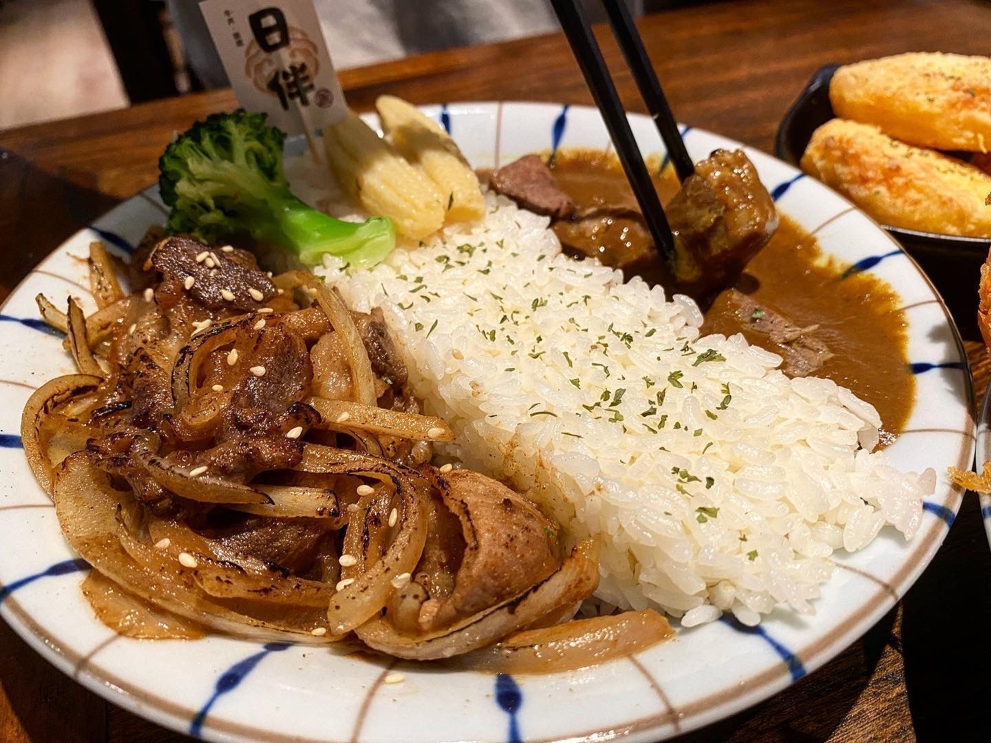 台中綠園道美食｜想吃美味的日式咖哩就來「日伴洋食」吧！