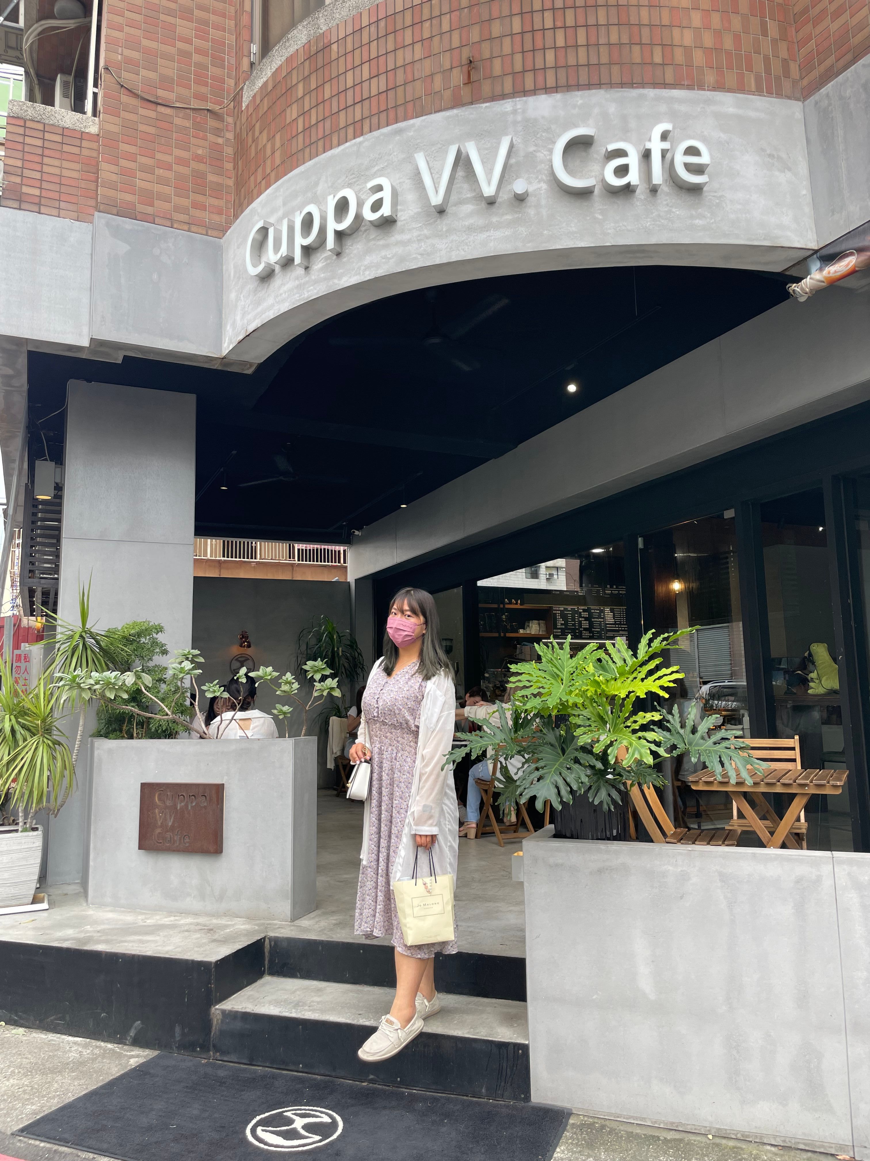 台中咖啡廳推薦｜Cuppa VV Cafe｜簡單輕食配咖啡超享受！