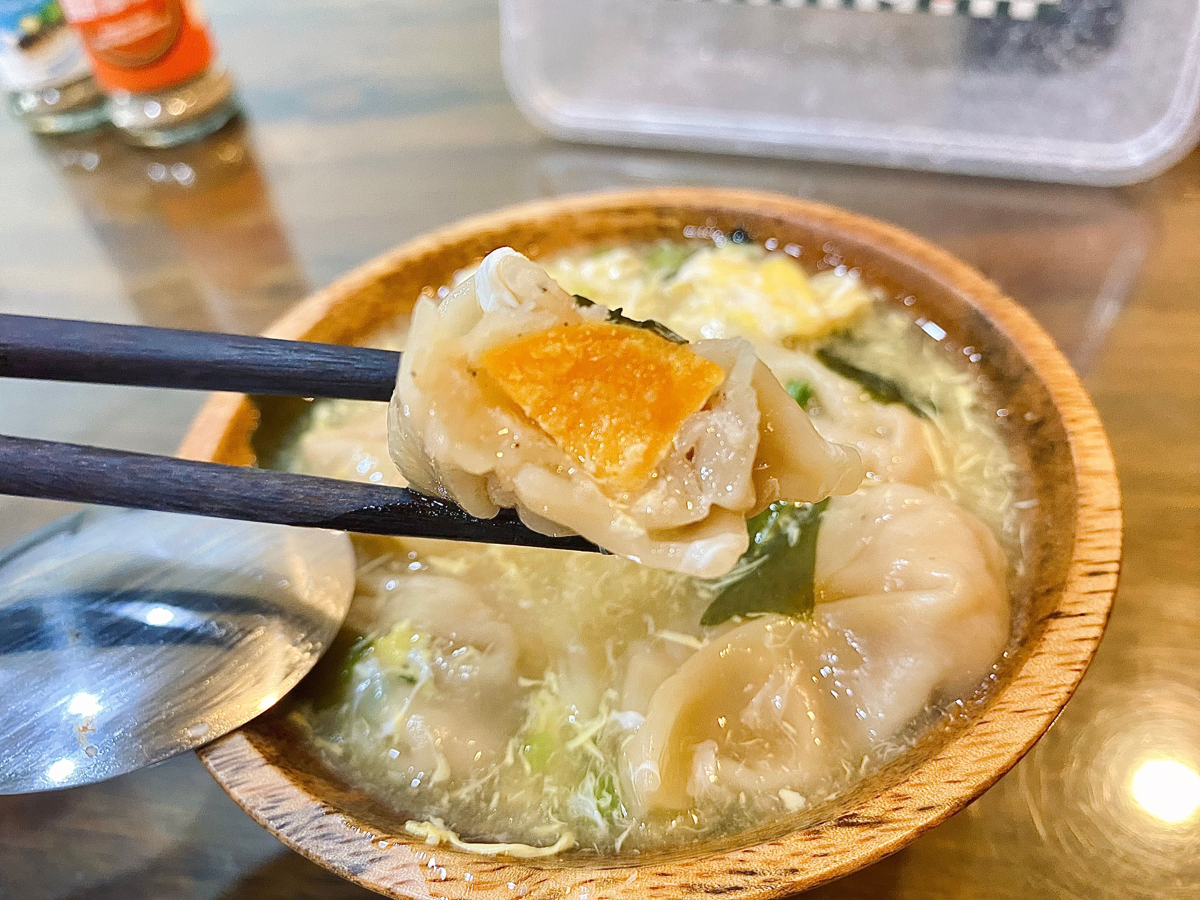 台中第二市場｜蝦說食話｜鹿港扁食｜鹹蛋黃餛飩｜皮蛋餛飩｜鮮蝦