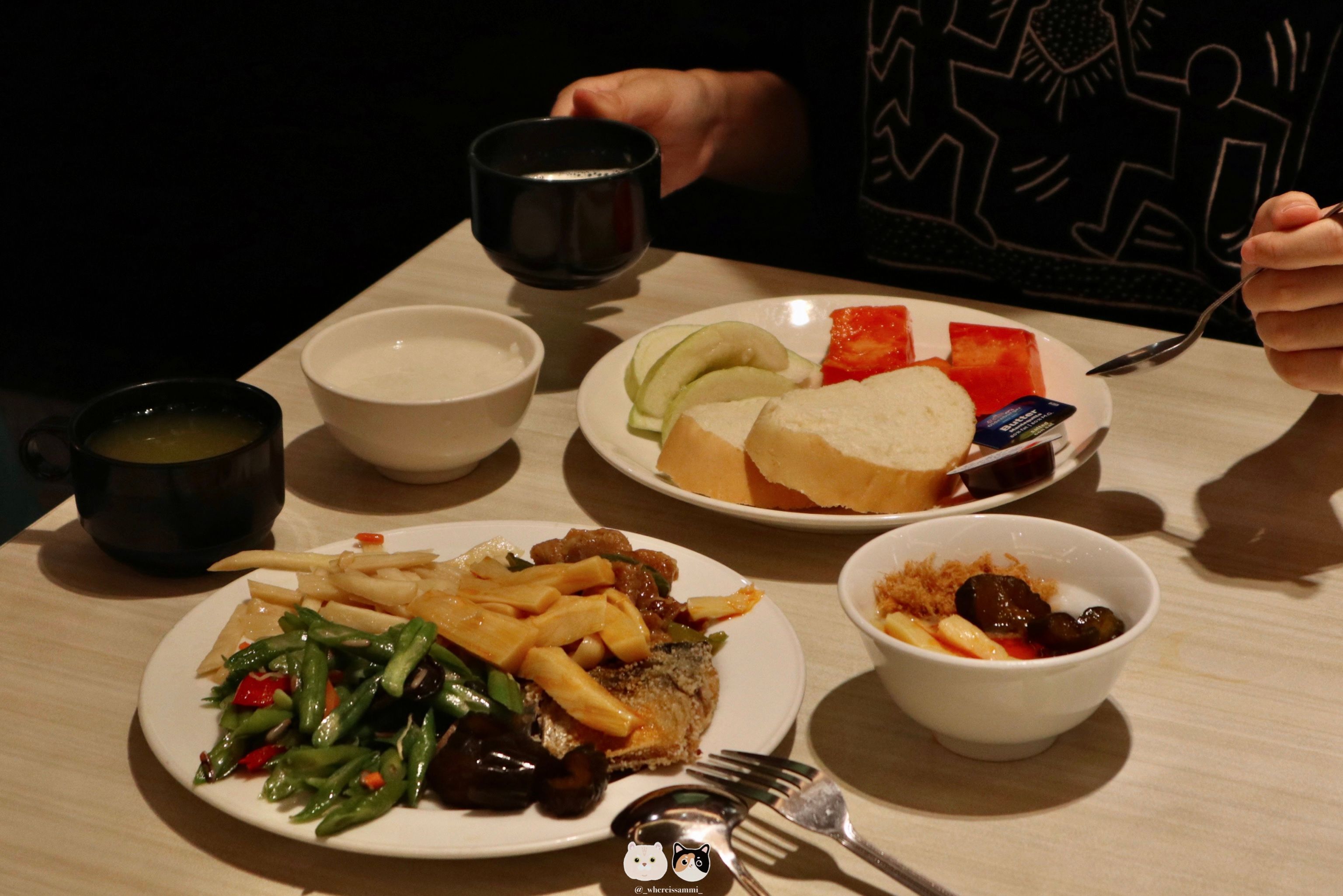 宜蘭住宿推薦｜富翔大飯店．近三十年繁華年代外表下內部翻修成現