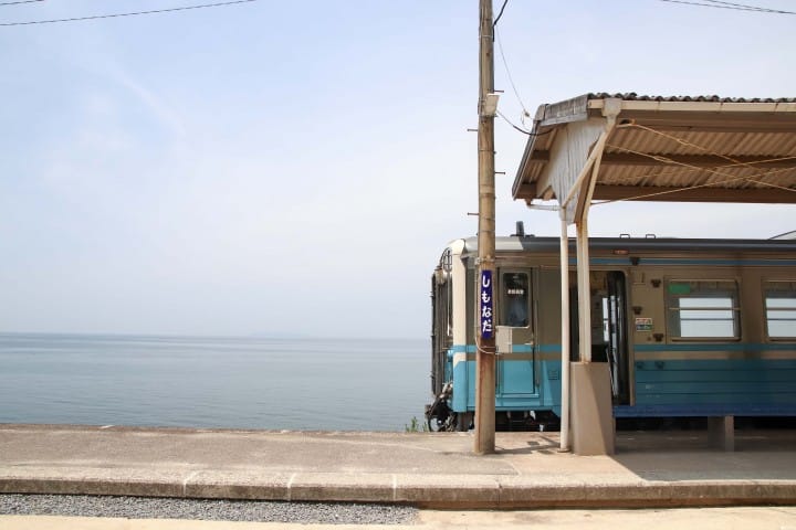 【日本愛媛】離海最近的車站，神隱少女場景都在這裡等你來朝聖！