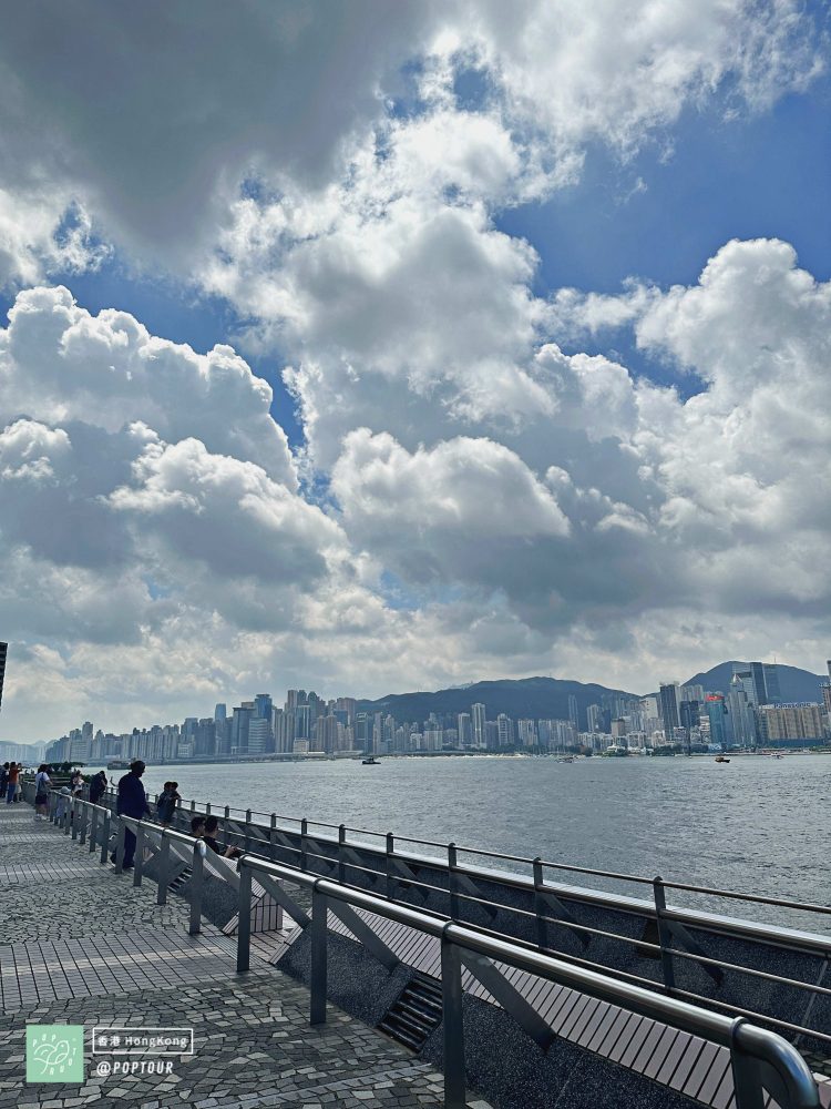 香港旅遊景點 九龍公眾碼頭、鐘樓、香港文化中心